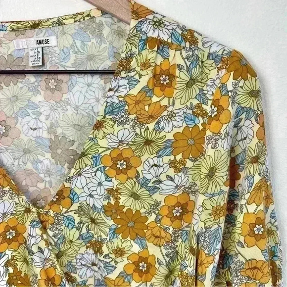 Amuse Society Women’s Daydream Woven Top Cava Size Small - Picture 5 of 16